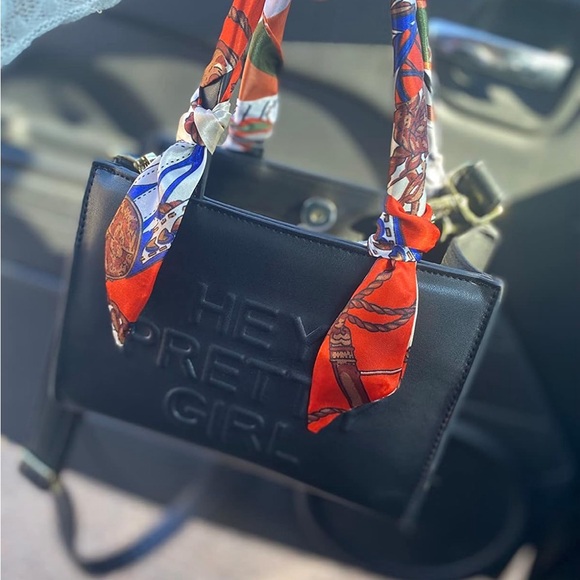 Scarves - Set of 3 random picks - Picture 4 of 9